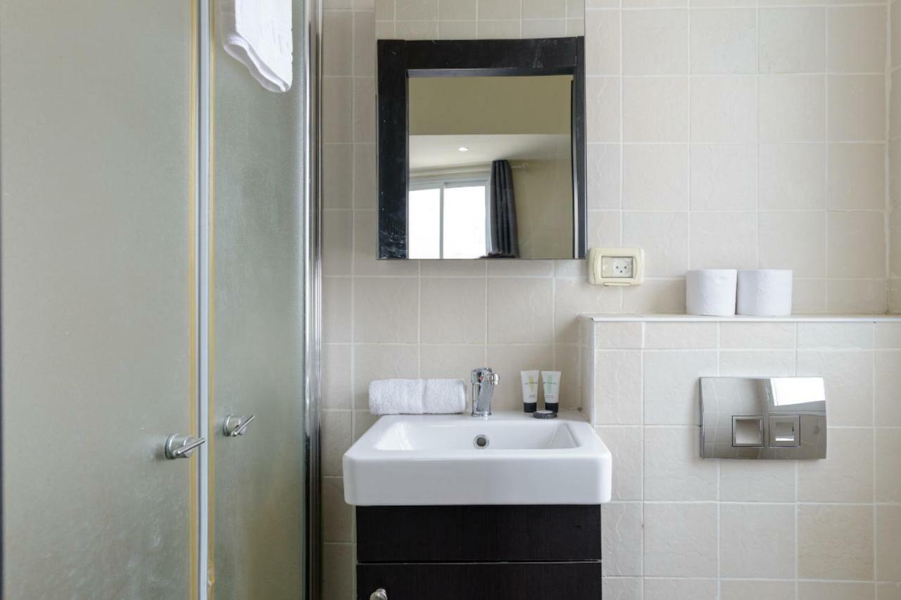 Rothschild Apartments Тел Авив Екстериор снимка